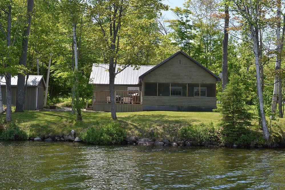 Birchland Cottages Iron Bridge Eksteriør billede